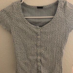 Brandy Melville 7 tops 2 skirts 🤍